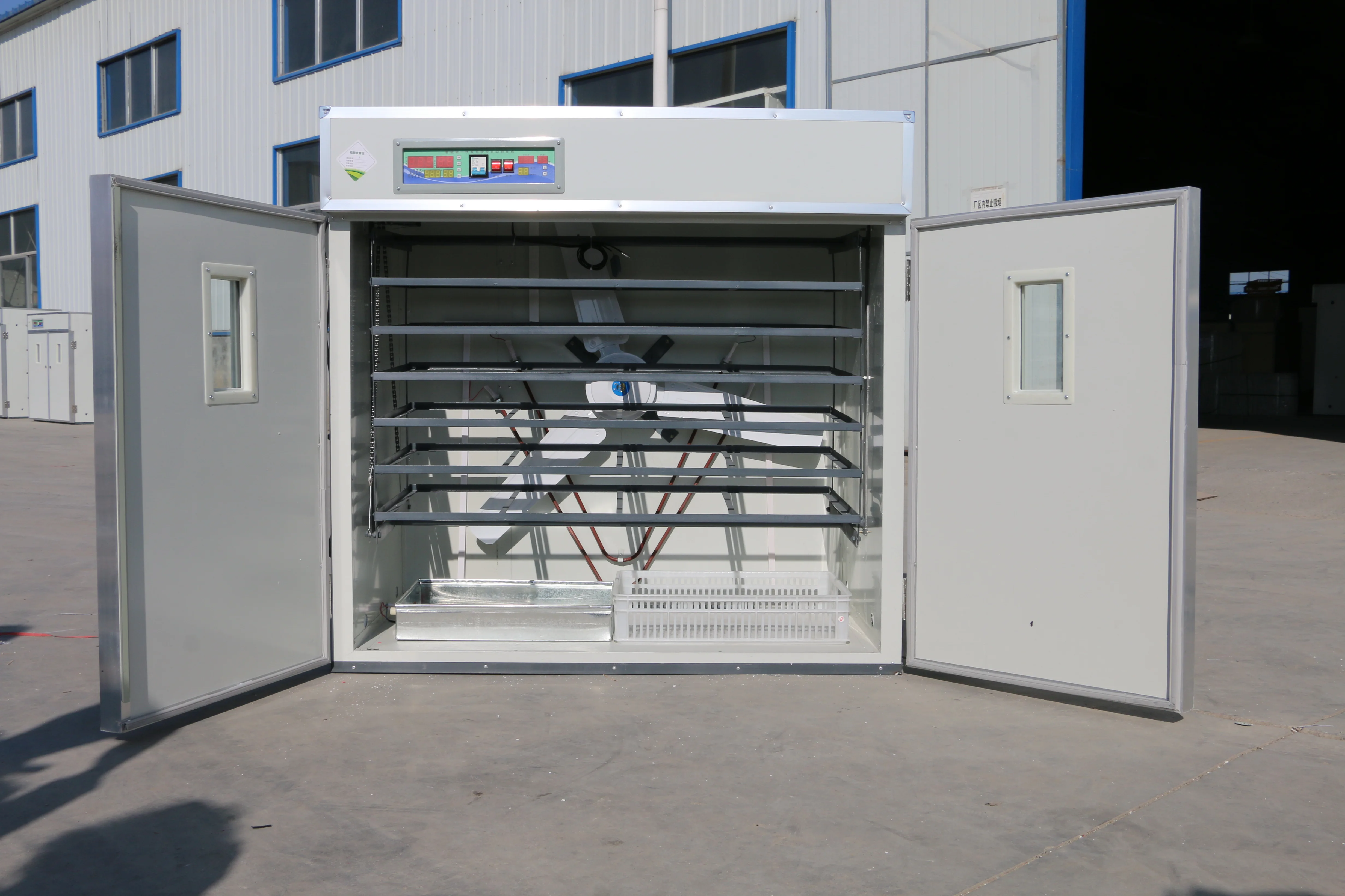 1584  egg incubators sold in Africa Chicken and duck incubator