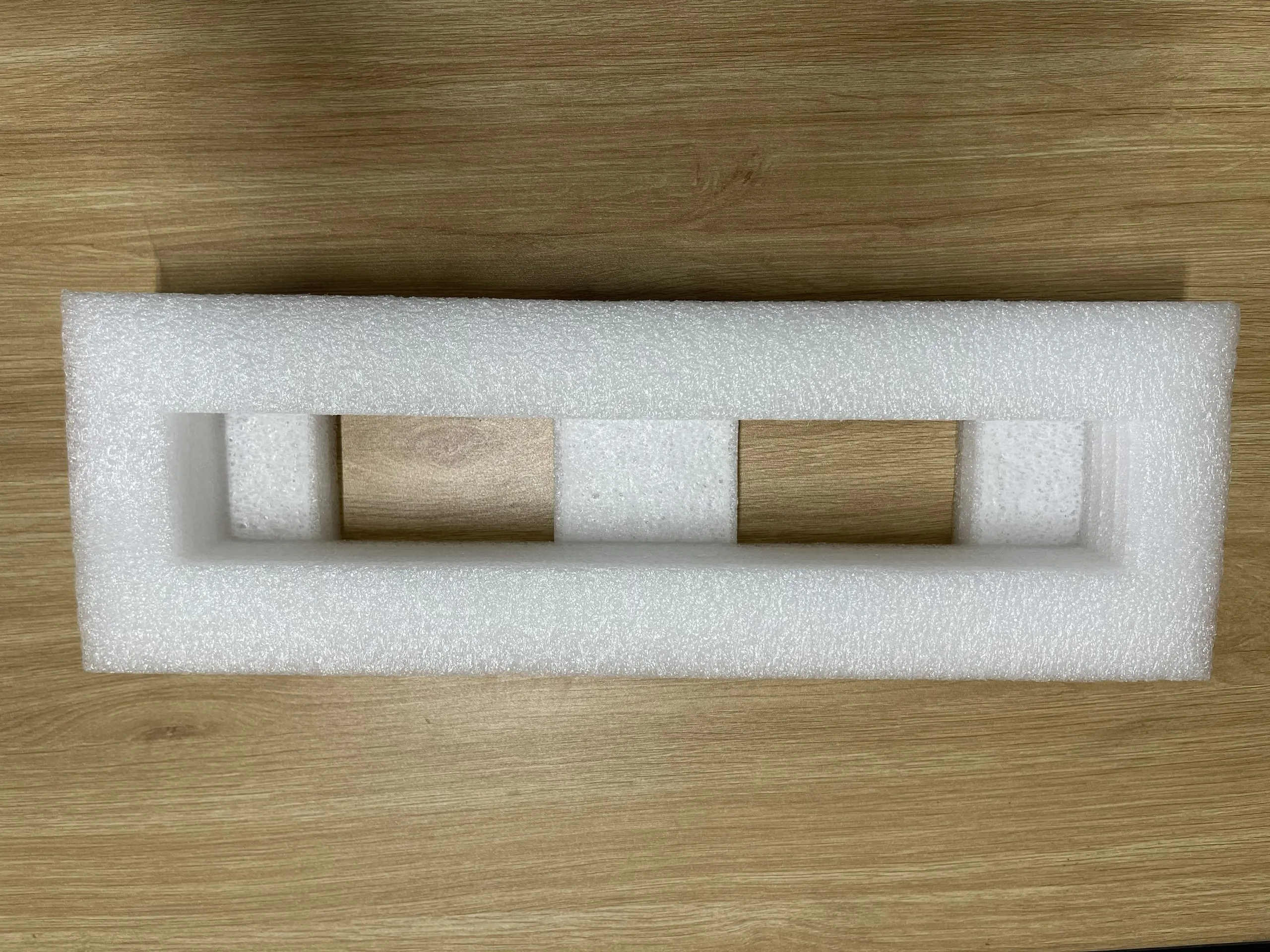 Direct Factory Sale Customizable EVA Foam Tray for Packaging Made in Vietnam Quality EPE Foam Material