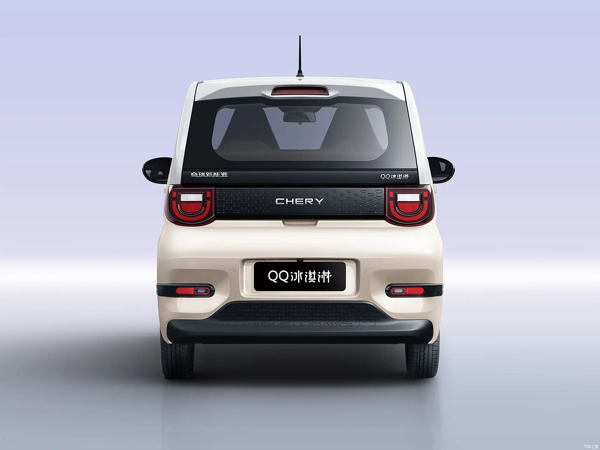 Hot Sale China Mini EV Car Chery QQ Ice Cream Cheap 4 Seater 4 Doors Chinese Used Small Electric Home Cars for Adult