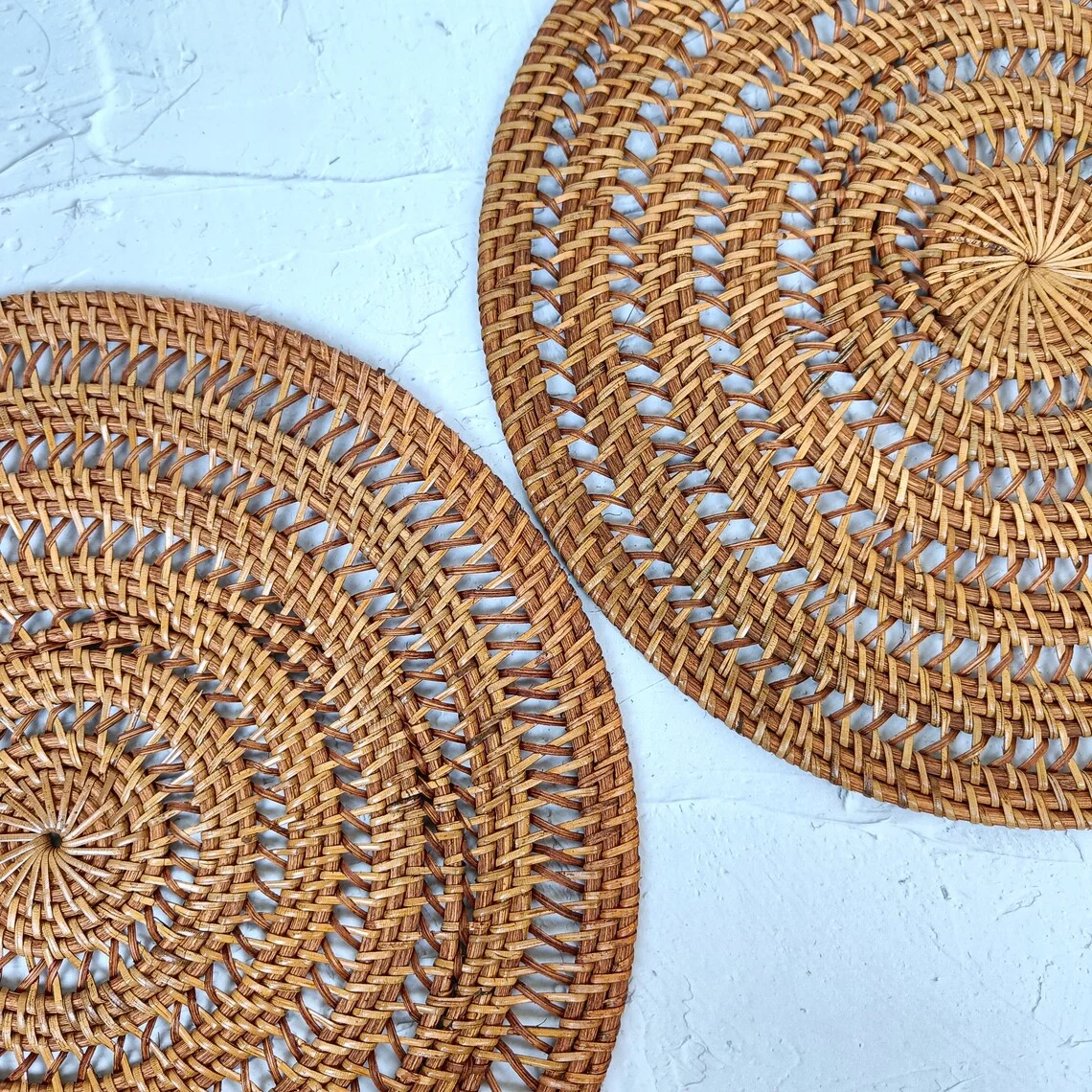 Set of 4 Honey Brown Spiral Round Rattan Placemats, Bohemian Placemats With Mesh Pattern, Home Decor Ideas
