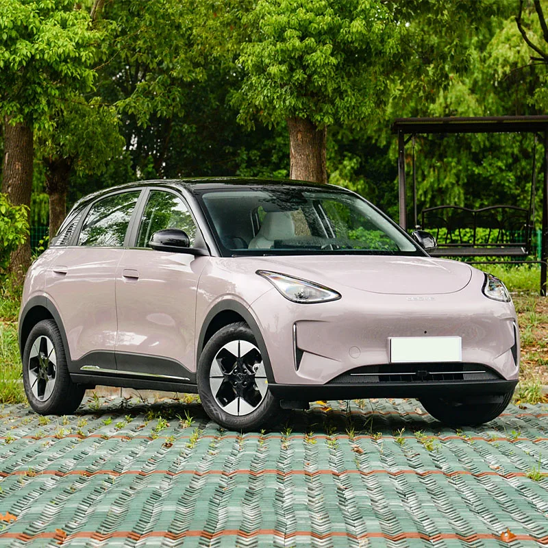 Электрический мини-автомобиль Geely Xingyuan EV 2024 410 км