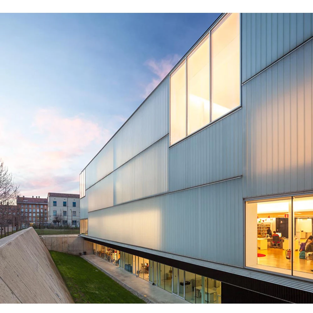 Structure GYM Design Basketball Sports Hall/warehouse/hanger Shed Prefabricated Steel C.Z Shape Steel Channel Tarch Light Aisi