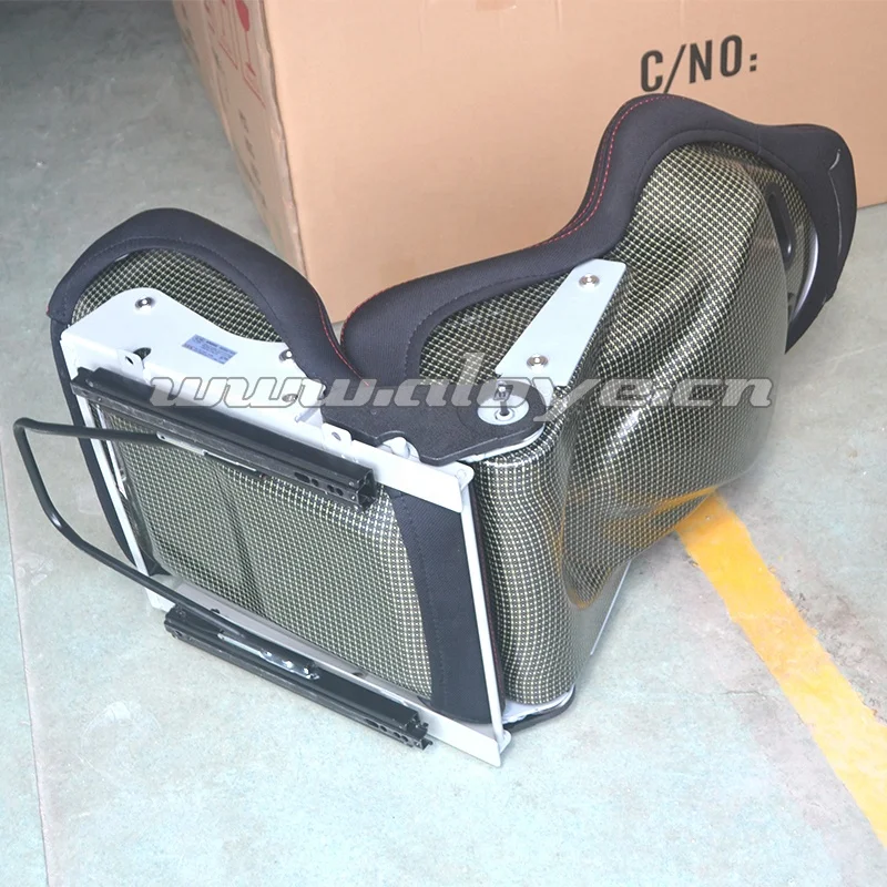 Stradia Lowmax Yellow Carbon Fiber Car Seat