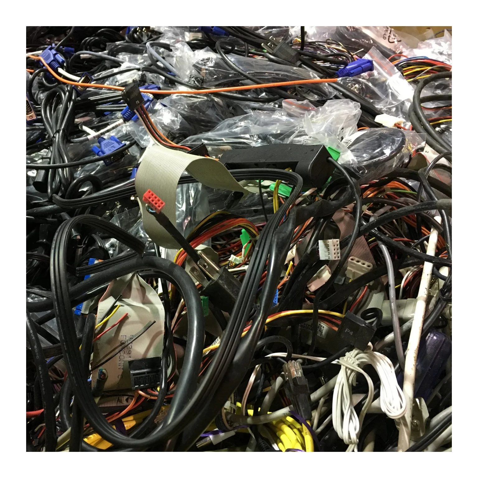 Malaysia Low Export Price Original Used Computer Wire Recycled Wire Scrap PC Computer Monitor Cable With Clips for Router