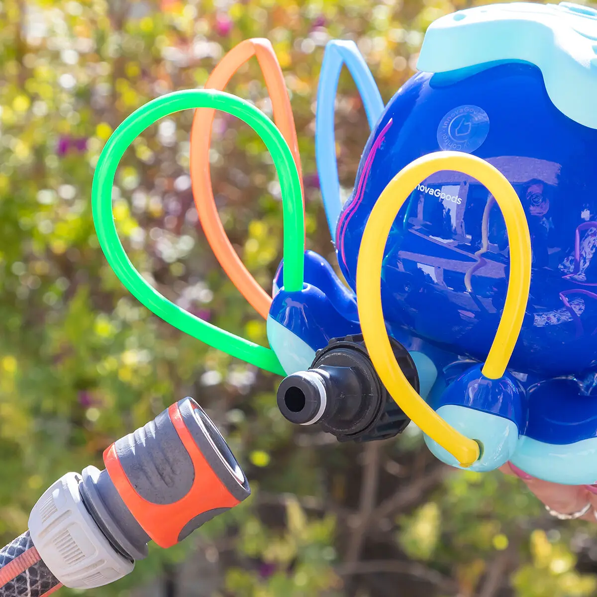 Water Sprinkler and Sprayer Toy Octodrop InnovaGoods | Wooden Giant Connect Four 4 Game Set Four in a Row Set for Garden Yard Ga