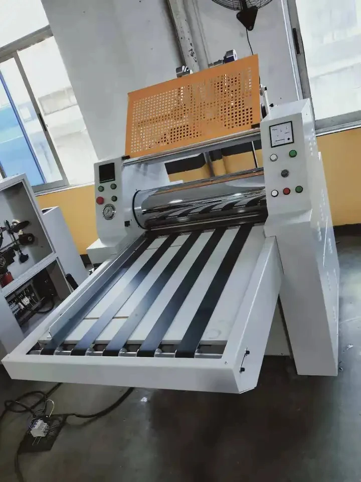Automatic Thermal Picture Laminating Machine - Create High Quality Laminates with Ease