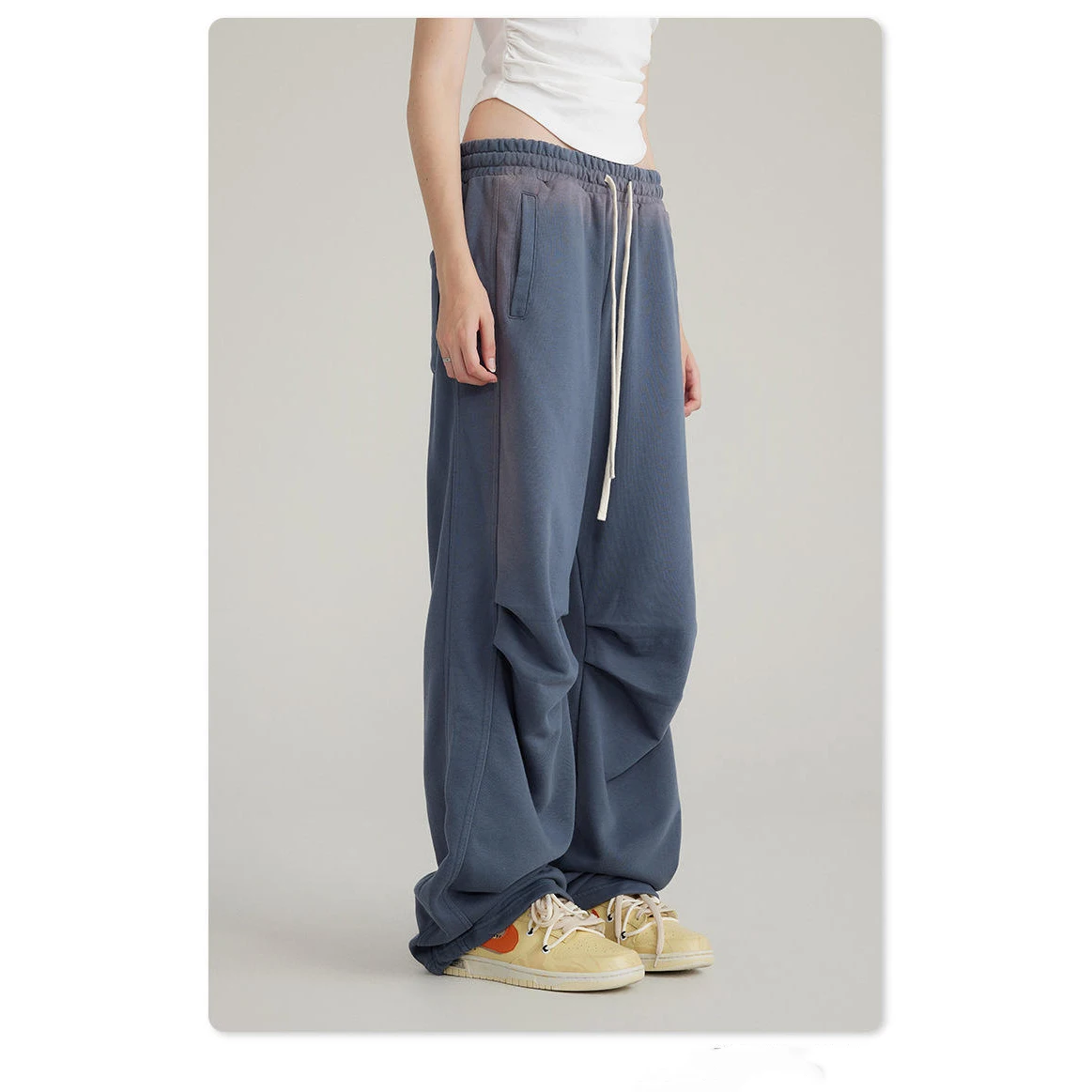 Custom Tracksuit Applique Embroidered Patches Stacked Flared Trousers Baggy Sweatpants Acid Wash Jogger Sweat Pants For Men