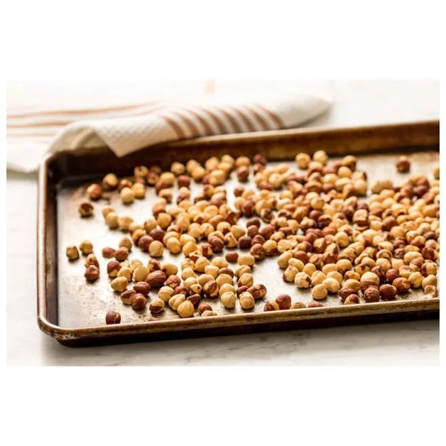 Natural Taste Quality Blanched Hazelnuts/ Organic Hazel Nuts OEM shell Box Style Packaging hazelnut shell