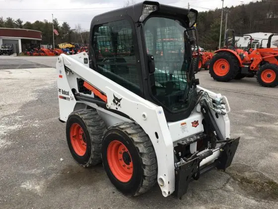 Мини-погрузчик S450 S300 4 колеса