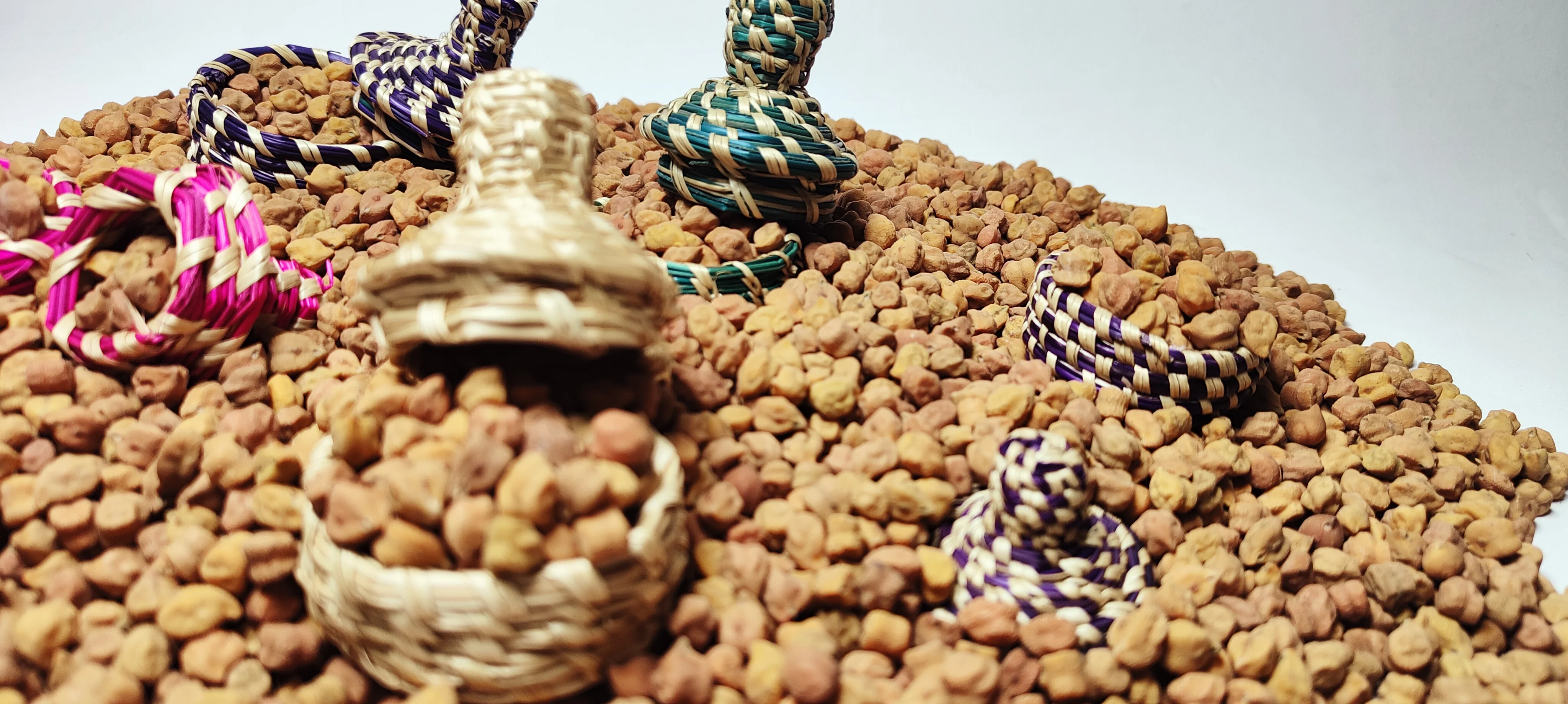 Ethiopian High-Quality Desi Chickpeas HPS Quality New Harvest 2024 Export Standard PP Bags Top Quality