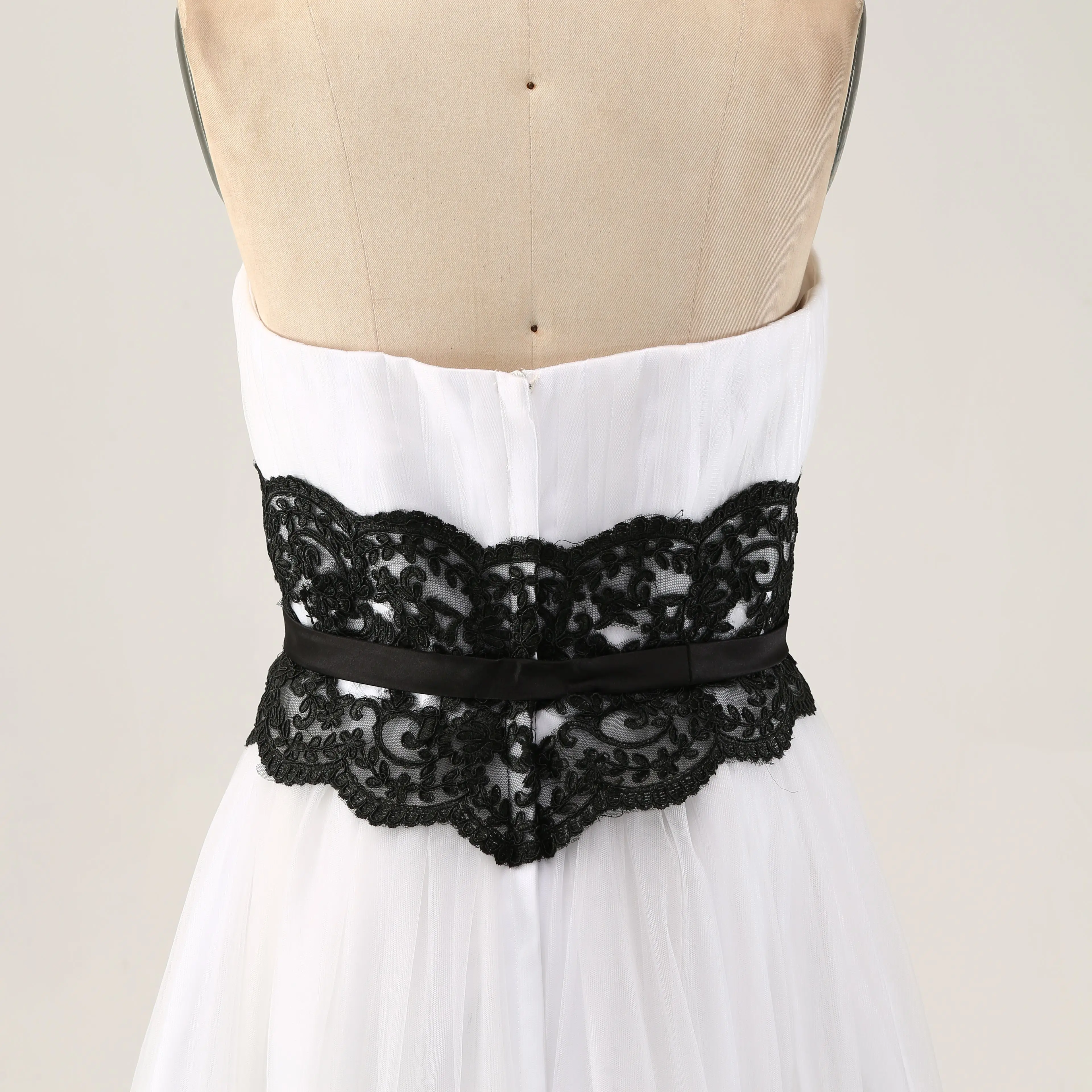 White Elegant Strapless Tea Length Formal Women Wedding Dresses Empire Waist A-Line Tulle Lace Long Bridal Gown