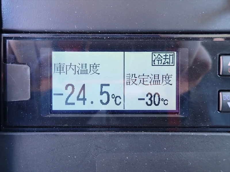 Used Good Conditioned ISUZU ELF Freezer Trucks For Sale