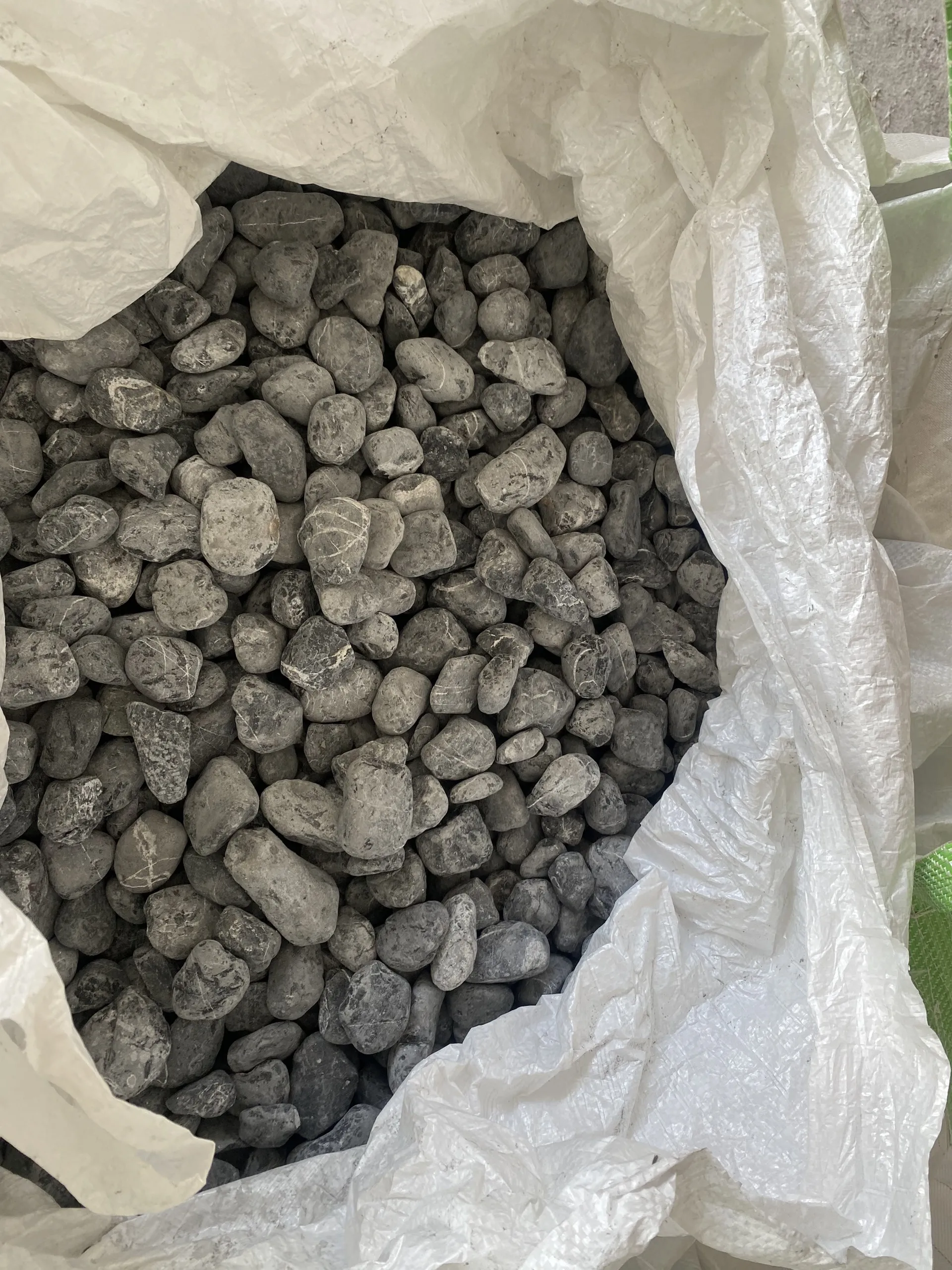 Tumbled Pebble Rocks Stone Snow White Gravels Vietnam Pebble