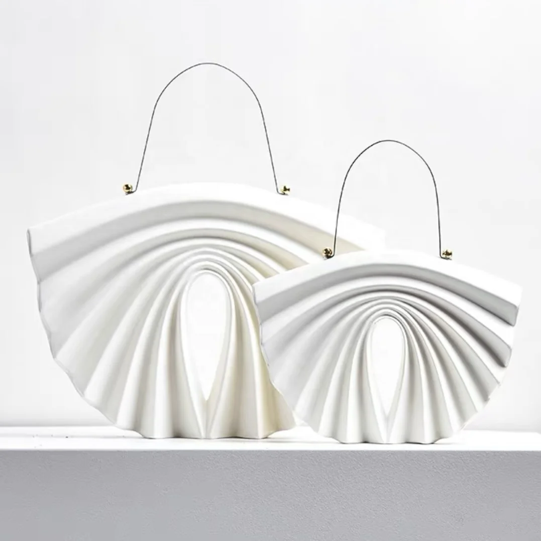 Modern minimalist pleated sculpture ornaments pendants art crafts living rooms entrances hotels home decor holiday gifts