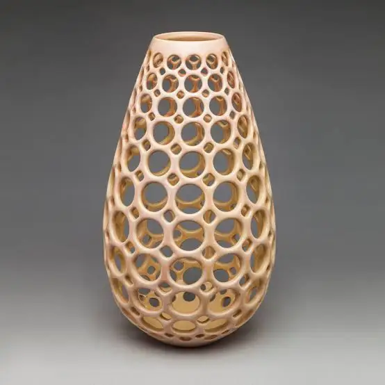 Flooring Decorative Flower Vase Aluminum Cast Golden Color Durable Pots Punctured Design Texture Metal Creative Vase