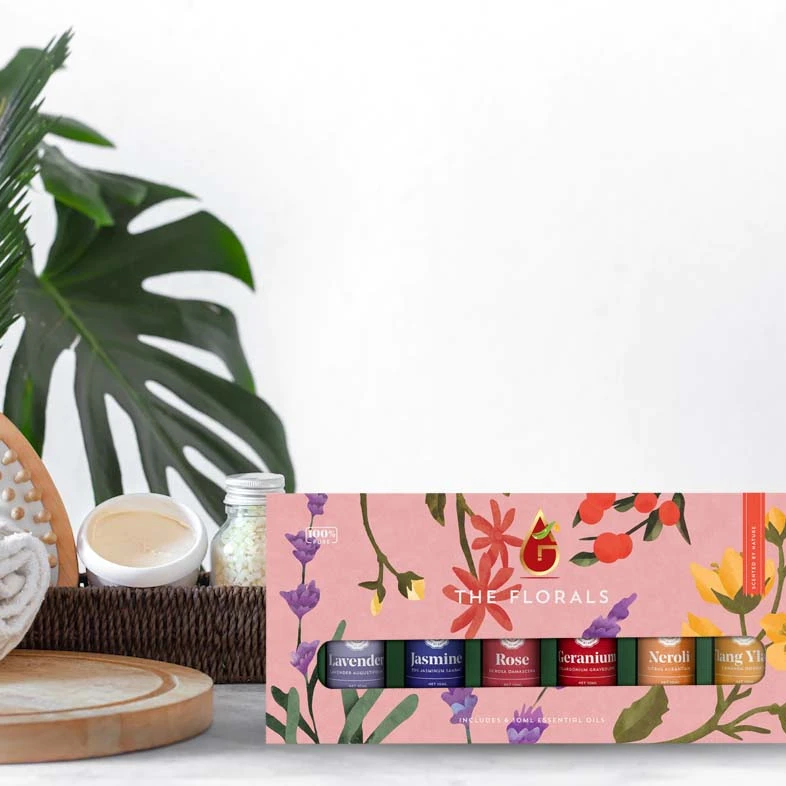 HOT SALE PURE FLOWERS ESSENTIAL OIL 6 PIECE SET IN GIFT BOX SAFE FOR DIFFUSER AROMATHERAPY