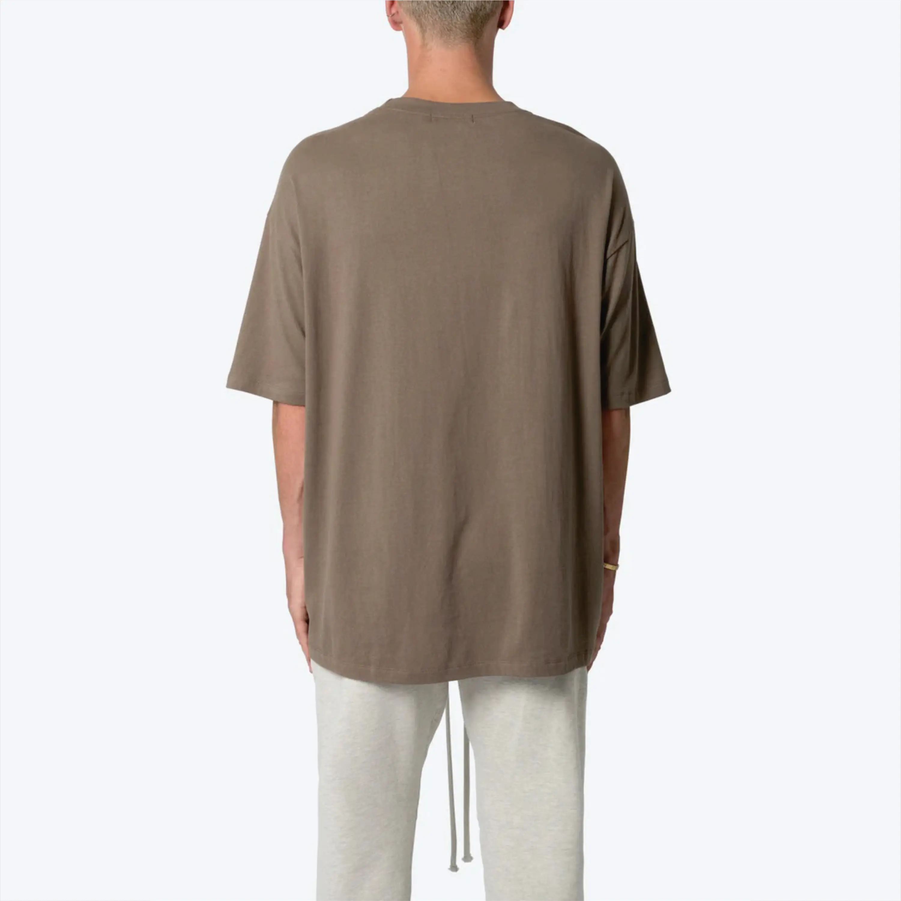 Hot Selling Relaxed Fit White Cotton Tshirts With Front Pocket 100% Cotton Drop Shoulder style made in Pakistan