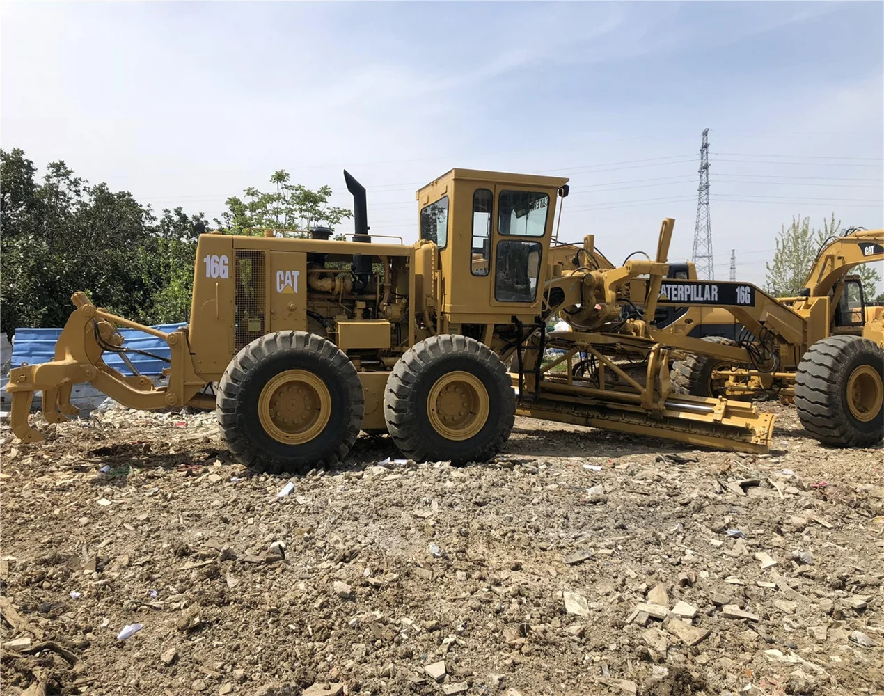 Caterpillar used cat 16g motor grader secondhand caterpillar motor grader 16g with high quality