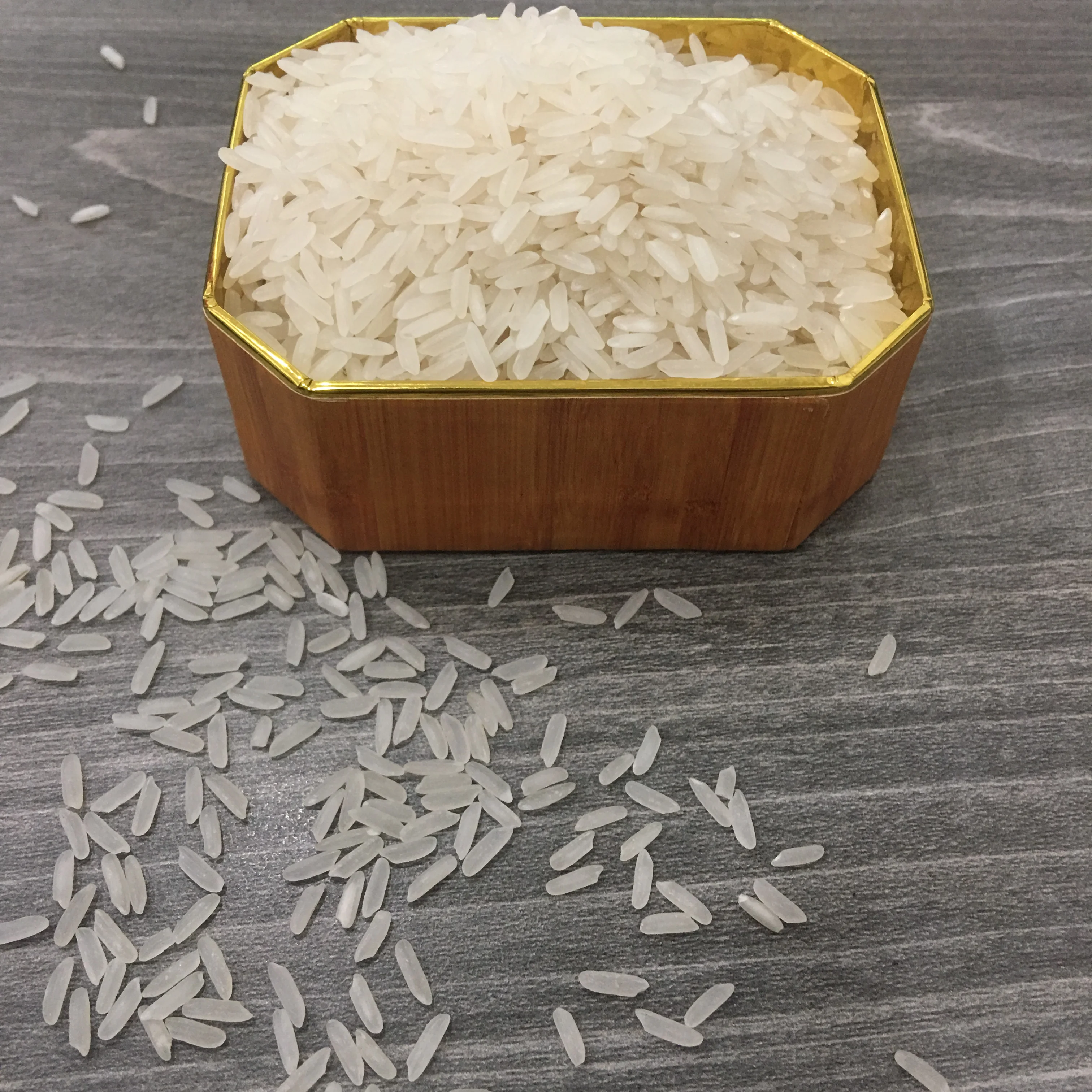 RICE KIND COLOR WHITE CUSTOM LOGO AS REQUESTED PACKAGE OEM AROMATIC STYLE VIETNAM JASMINE BY JCC RICE FACTORY