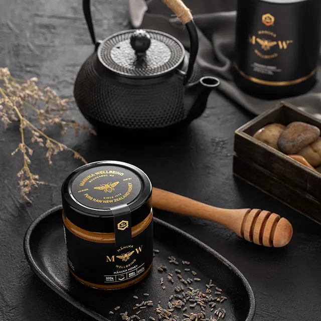 Manukawellbeing - New Zealand Bulk Pure Natural Manuka MGO 850+ Honey In Clean Drums 300KG