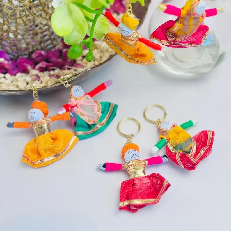 Colorful Puppet Key Chain Bulk Return Gift For Student Indian Wedding Housewarming Party Favor Indian Doll Key Ring Home Decor