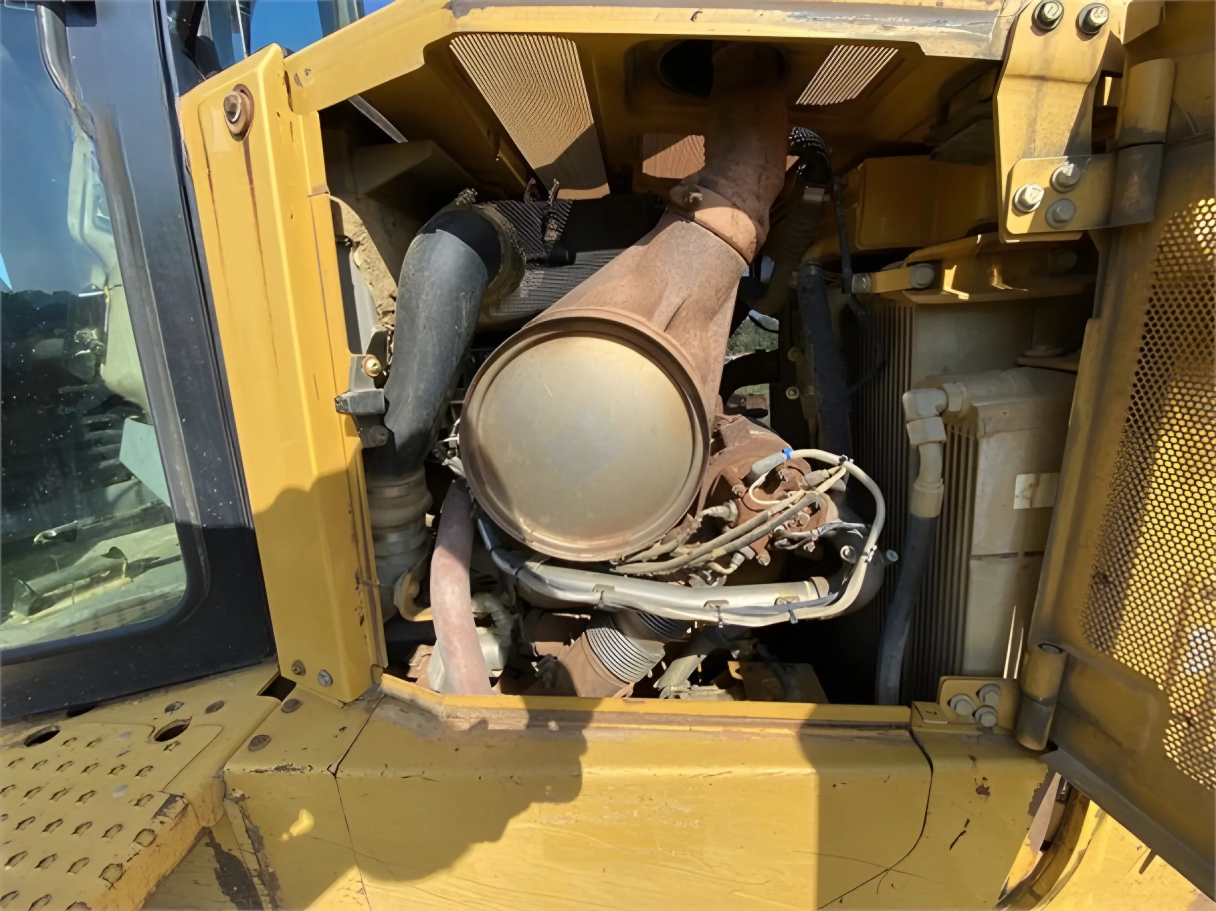 2012 бульдозер CATERPILLAR D6T LGP Caterpillar CAT dozer серии D second hand для продажи хорошая производительность