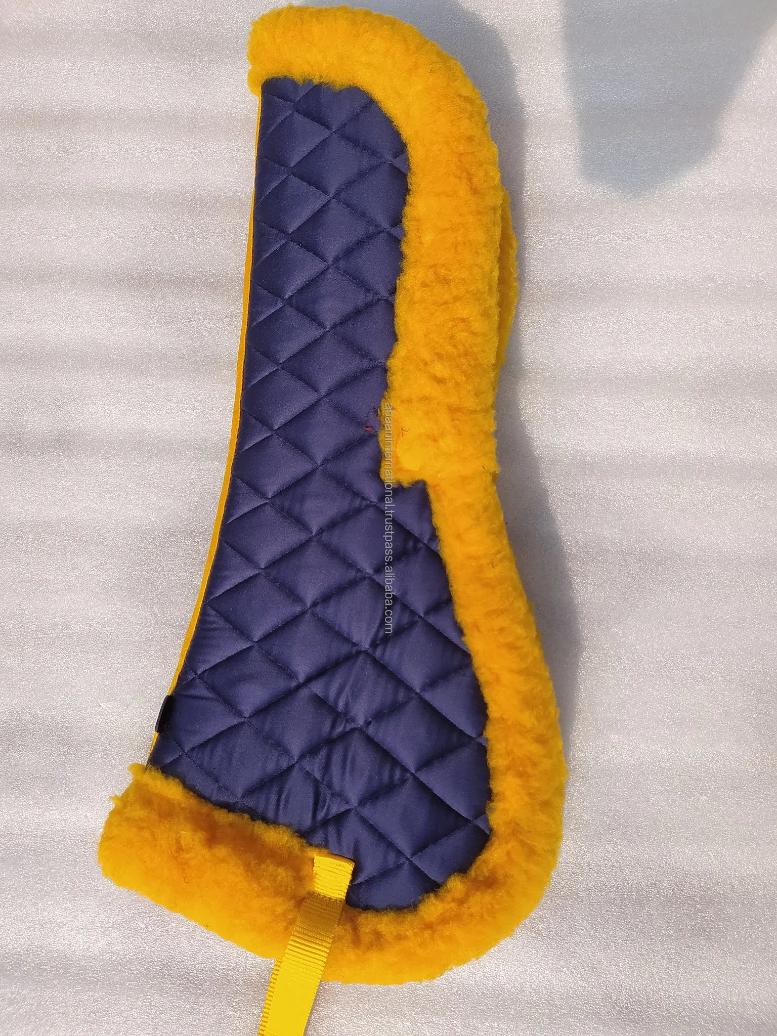 New Design Half Saddle Pad Relief Half Pad Different Design wool felt half white English horse products saddle pad