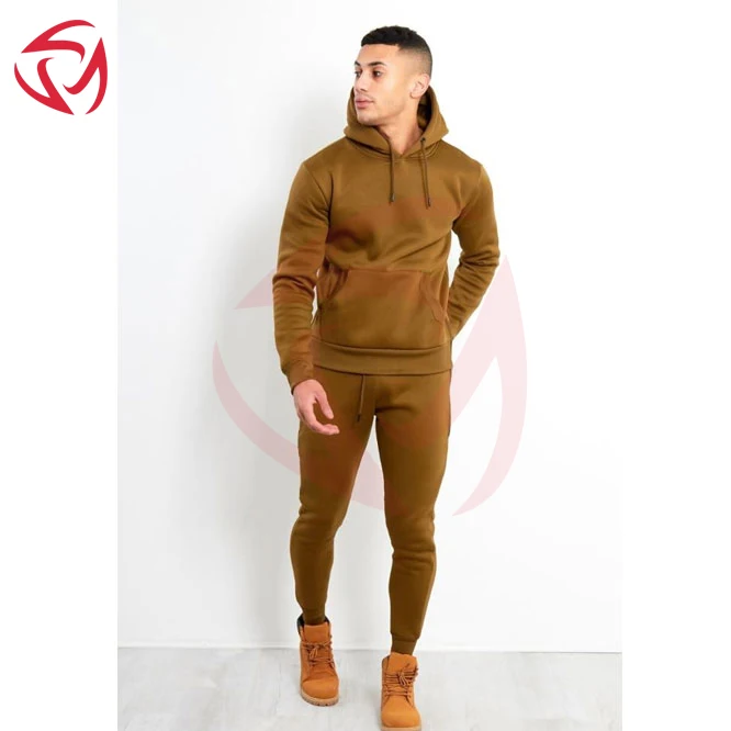 New Arrival Customized Logo Print Hand Made Comfortable Portable Product Breathable Men Wear Tracksuits By MRAH CO SPORTS