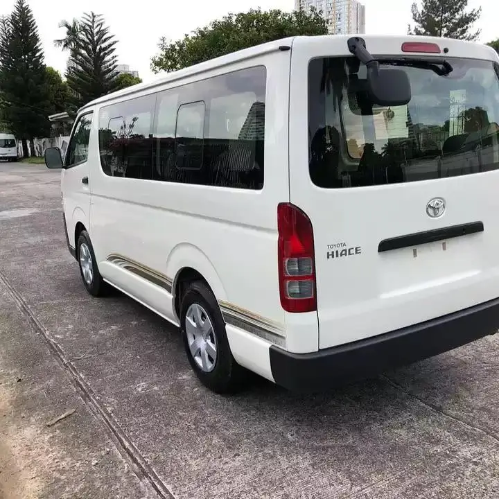 Мини-автобус toyota HIACE на продажу
