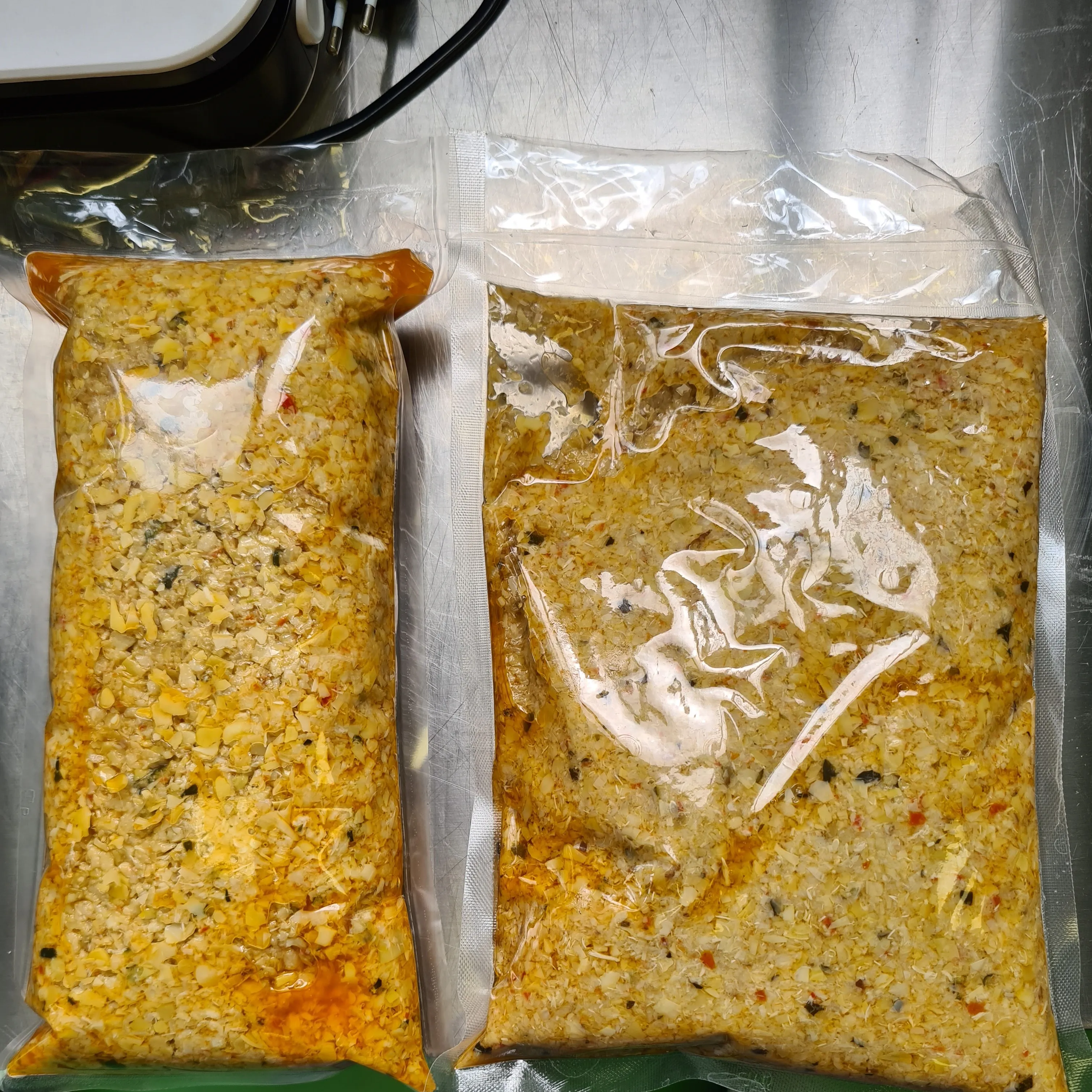 Italian High quality Bruschetta artichoke and Almonds Handmade without preservatives Spreadable jar 500g