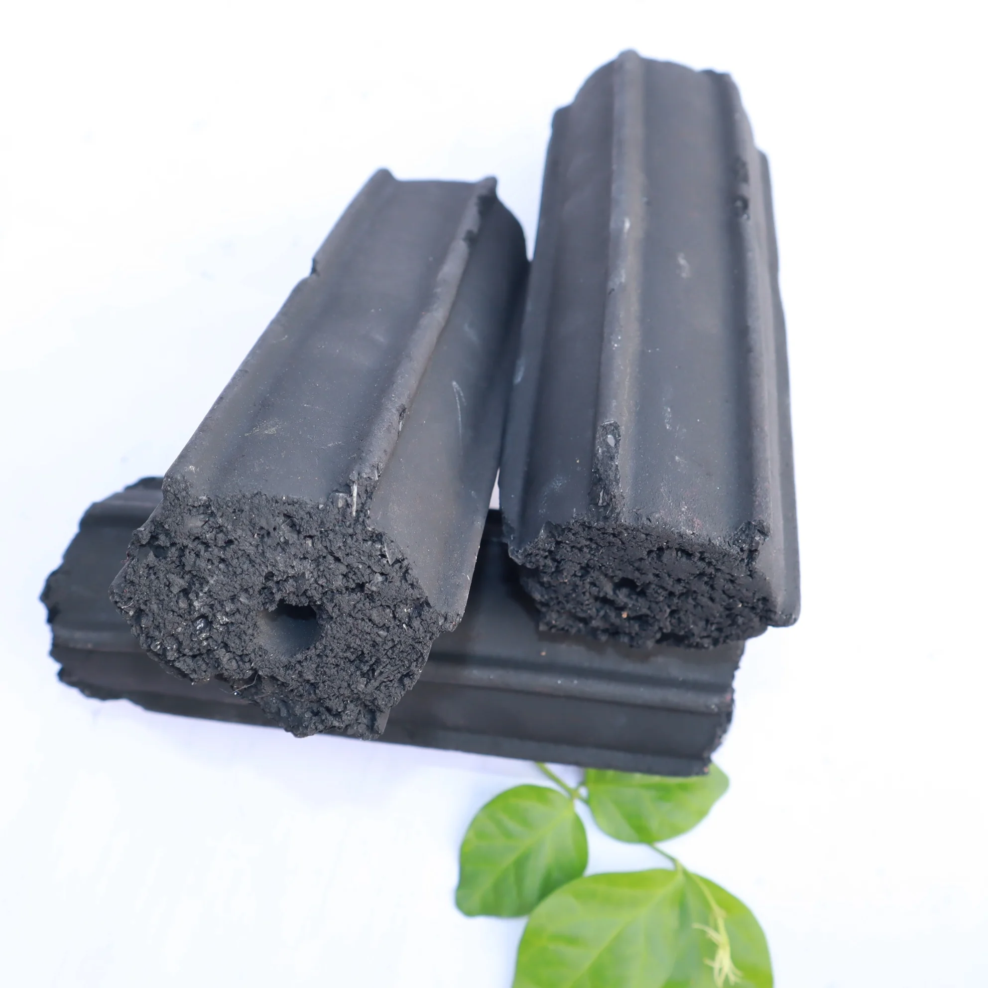 Super Sell Premium Quality Raw Materials Used To Make Charcoal Briquette For Indoor And Outdoor Barbecue Purpose