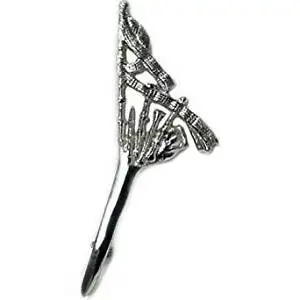 Highland Badge Kilt Pin.