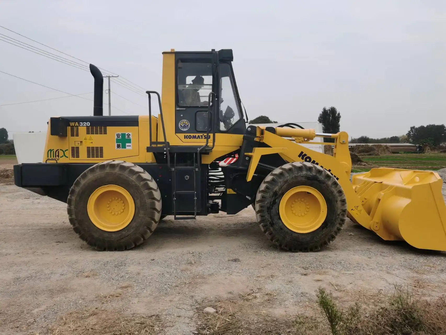 Japan made Komatsu wa320-3 front end loader price High quality used komatsu wa320-3 wheel loader , KOMATSU front loader