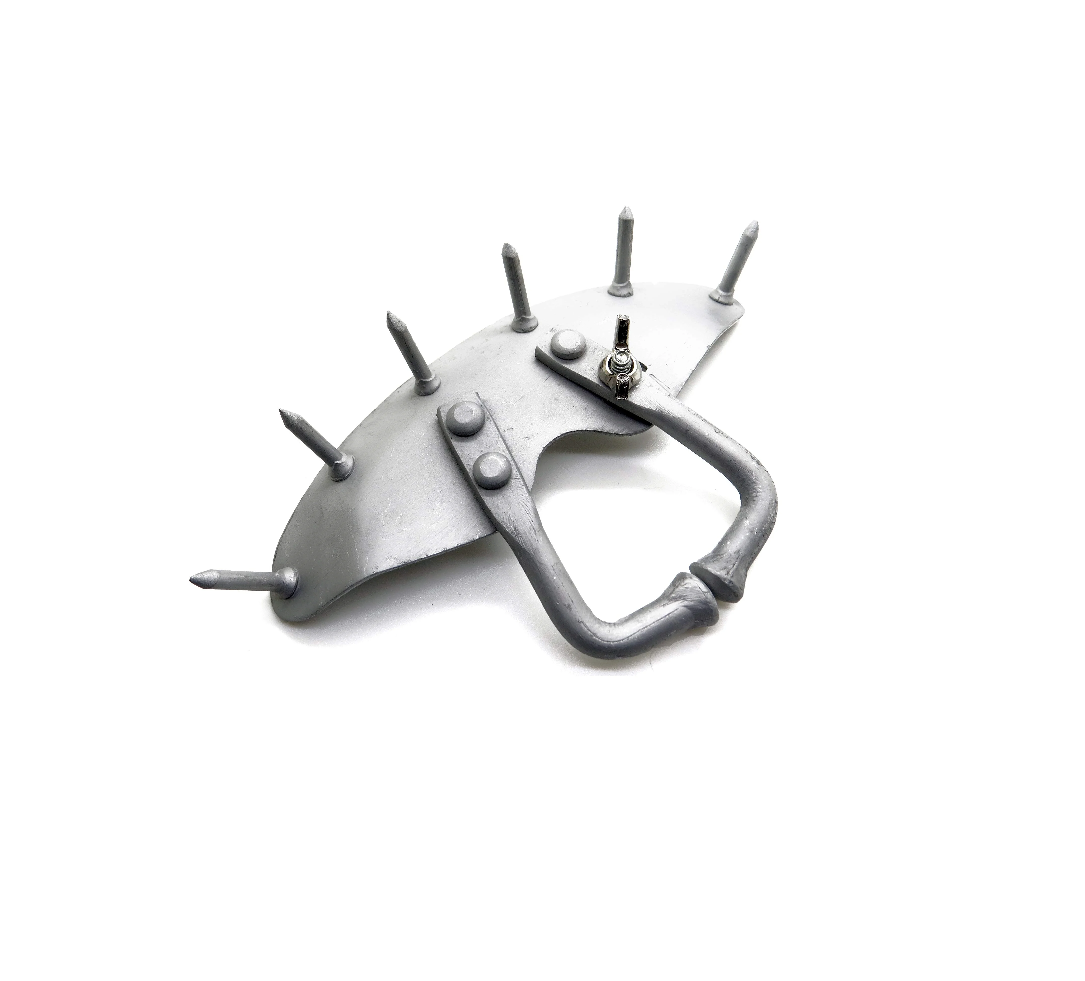 Cattle Nose Rings Plastic Metal Calf Weaner Bull Holder Milk Sucking Preventer for Cow from Pakistan