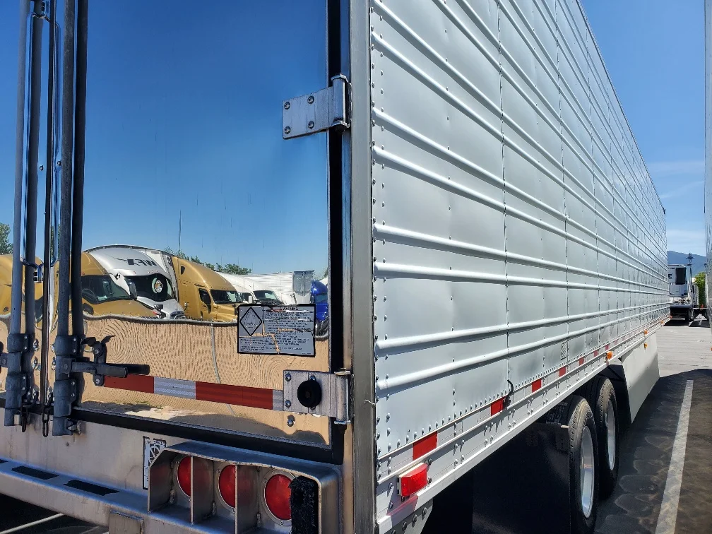 2018 GREAT DANE EVEREST REEFER Truck Trailer Made in China Cheap Used Second Hand 40 Feet 3 Max Quantity Painting Steel Plate