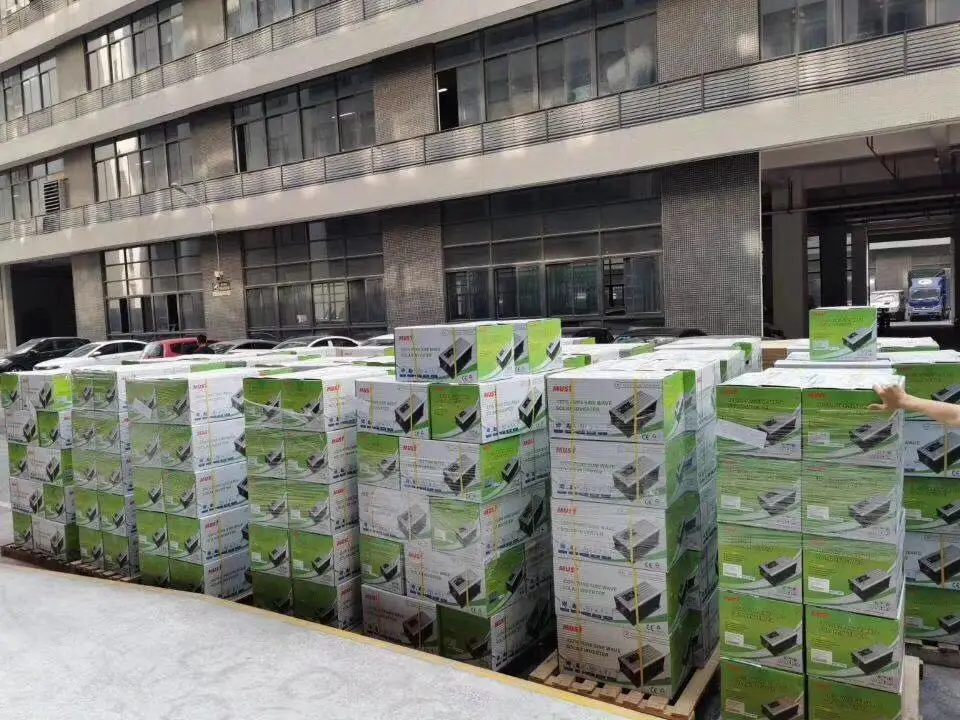 MUST off solar inverter with pwm charge controller PV18 VPK 3kw 24VDC Pure Sine Wave hybrid  silver color