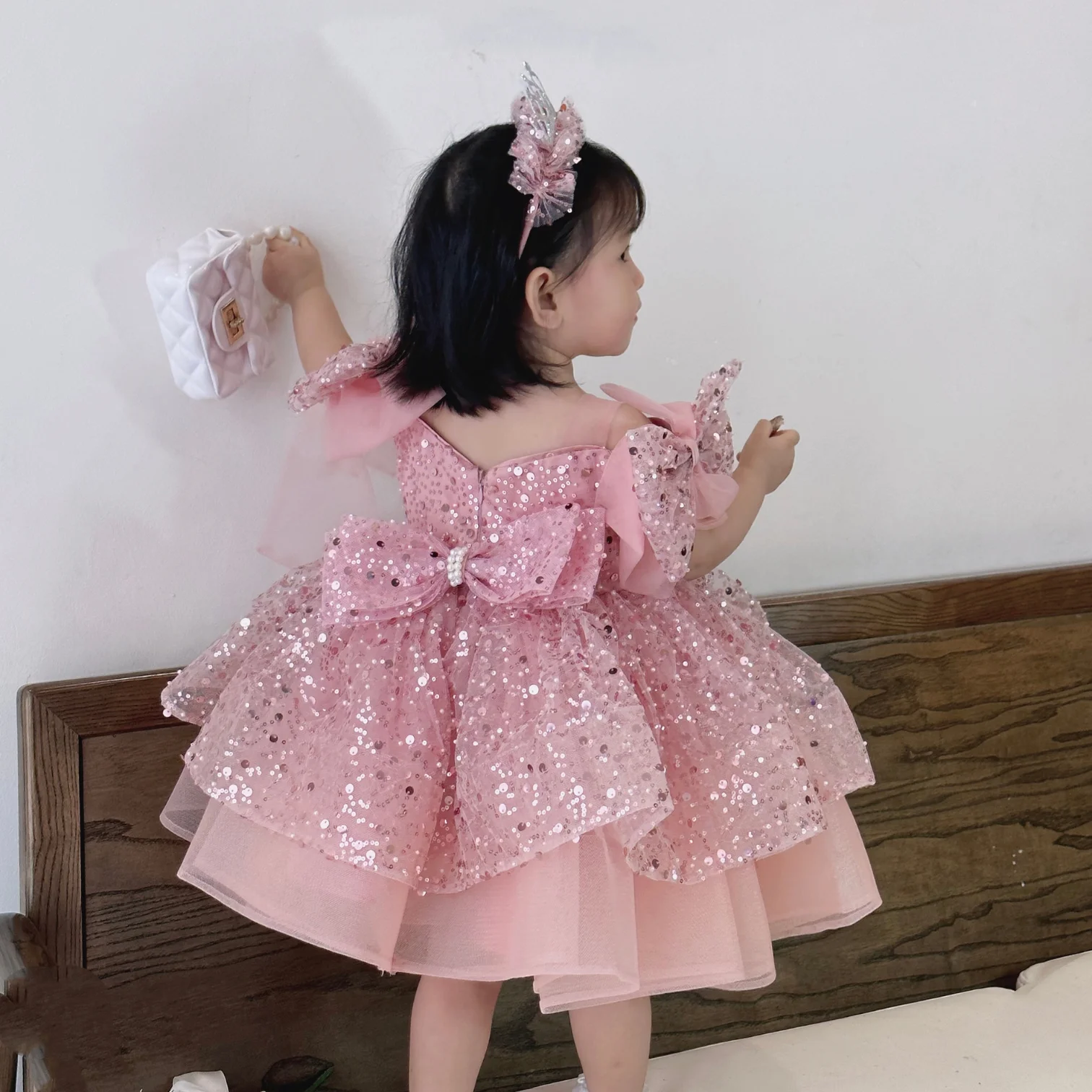 Competitively Priced Short Off-Shoulder Sequin Dress for Baby Girls Made in Vietnam-OEM ODM Party Style Princess Dress Children