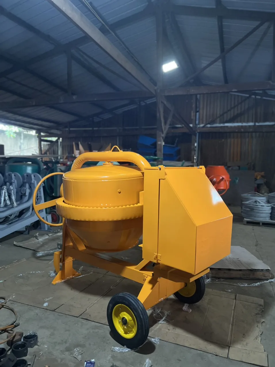 HOT SELLING Vietnam portable diesel electric mobile concrete mixer - 2 to 4 wheels type - 200L to 520L - Strong and Durable