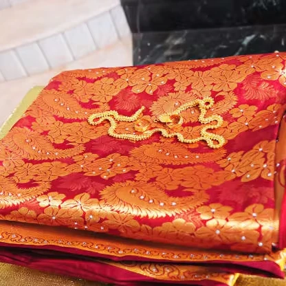 Wholesale Mulberry Silk Satin 93.4% Silk Fiber 6.6% Spandex Antibacterial Anti-UV Stretch Sweat Absorption-Manufacturer Price