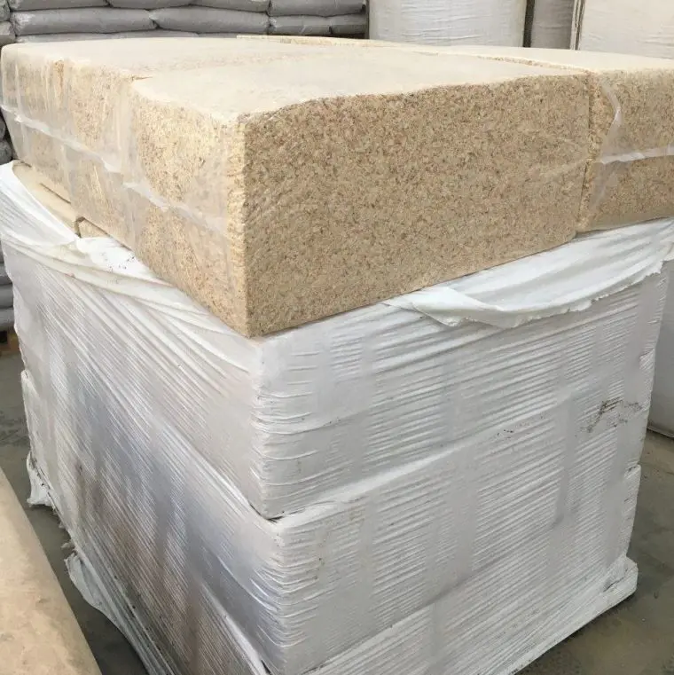 Pallet of Soft White Wood Shavings For Sale