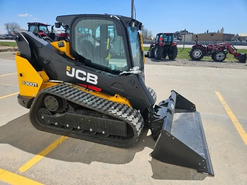 2024 JCB 300T погрузчик с бортовым поворотом фронтальный Bobcat двигателем Cat 4x4 4WD гусеничный ковшом и насадками