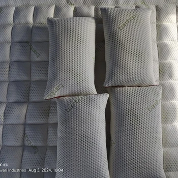 Viscose Waterproof Queen Size Mattress Pad Cover Friendly Bamboo Lightweight Bamboo Fiber Fabric Mattress Kapok Yoga Cushions