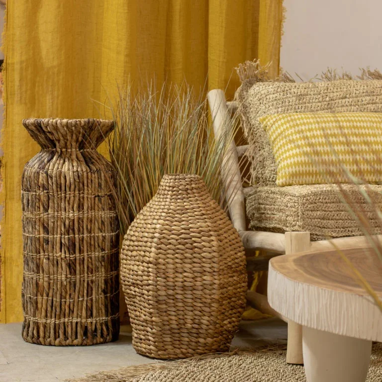 Modern Luxury Chic Home Decorative Floral Vase Unique Tabletop Straw for Dry Flowers Unique Shape Hot Sale for Garden Weddings