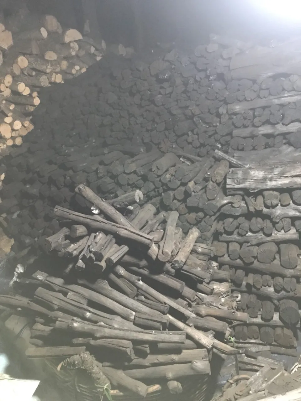 Best Quality Vietnam Original Manufacturer 100% Natural Hardwood Mangrove CHARCOAL mangrove charcoal price