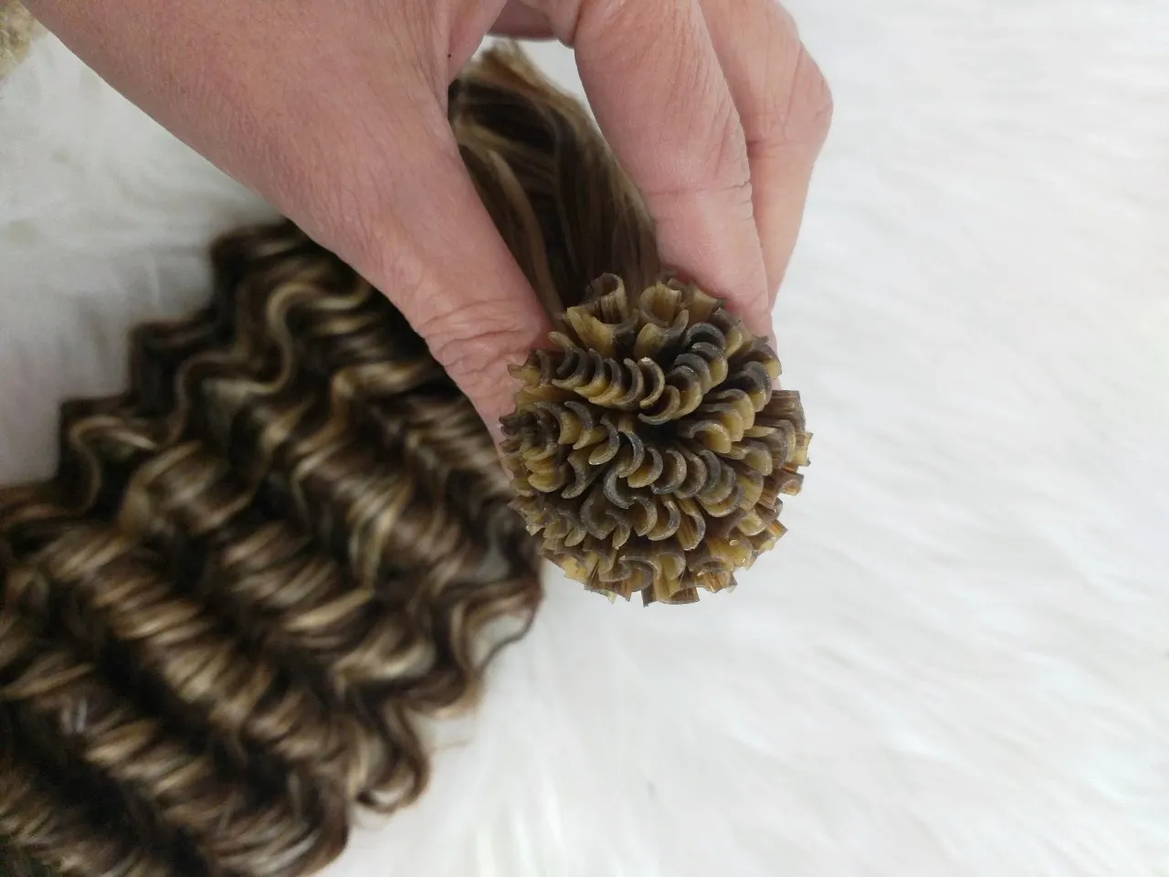 Virgin Natural Cuticle Aligned U Tip Nail Keratin Hair Extensions Natural Human Hair Deep Curly Wavy Piano Balayage Ombre 613