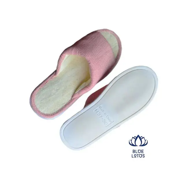 Шлепанцы летние для влюбленных сандалии и тапочки дома прочные без застежки любителей ходить использовать