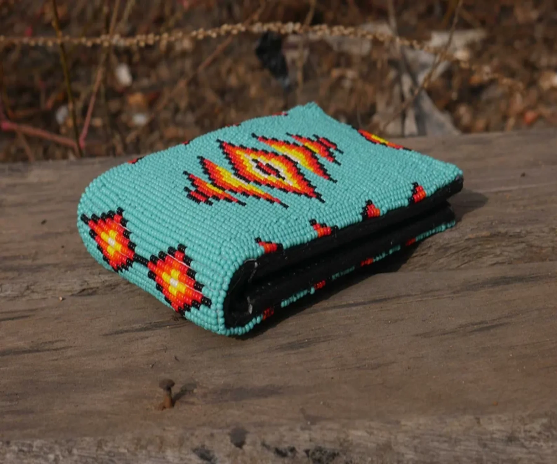 Leather Wallet Hand-Embroidered  Beads Bifold Wallet Unisex Gift Beaded Wallet With intricate Beadwork Wholesale Manufacturer