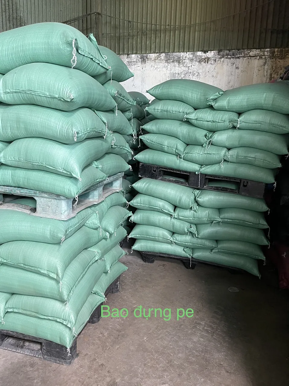 Nitrogen Ca Mau granular fertilizer Made In Ca Mau For Crop Vietnam Agricultural Fertilizer HIgh Quality