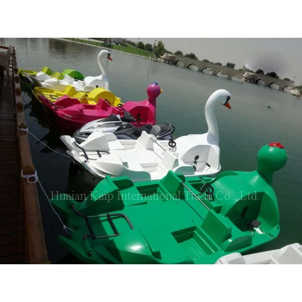 Swan Pedalo Pedal Boat Flamingo Pedalo Pedal Boat for Annual Hire Flamingo paddle boat with slide for sale