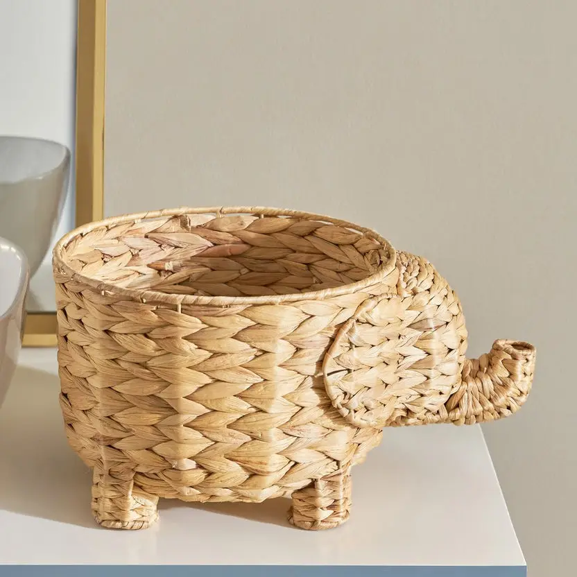 NEW DESIGN Elephant Shaped Water Hyacinth Storage Basket Durable for Home Table Decor OEM ODM Christmas Gift for Kids